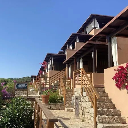 Smeralda Blue Costa Smeralda 3* 坎尼吉翁
